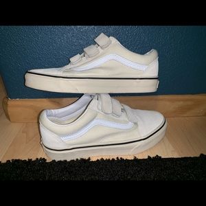 NEW NEVER WORN VELCRO VANS